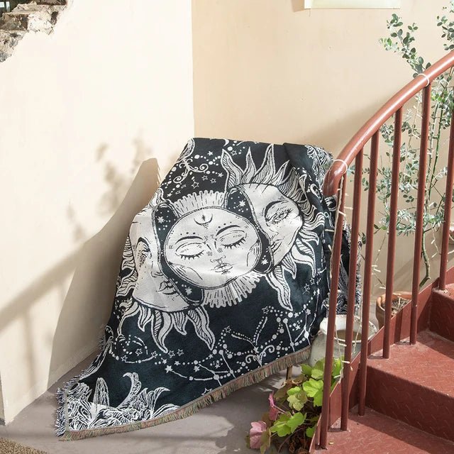 Färgglad abstrakt vävd gobelängpläd 160x130cm Carvallo