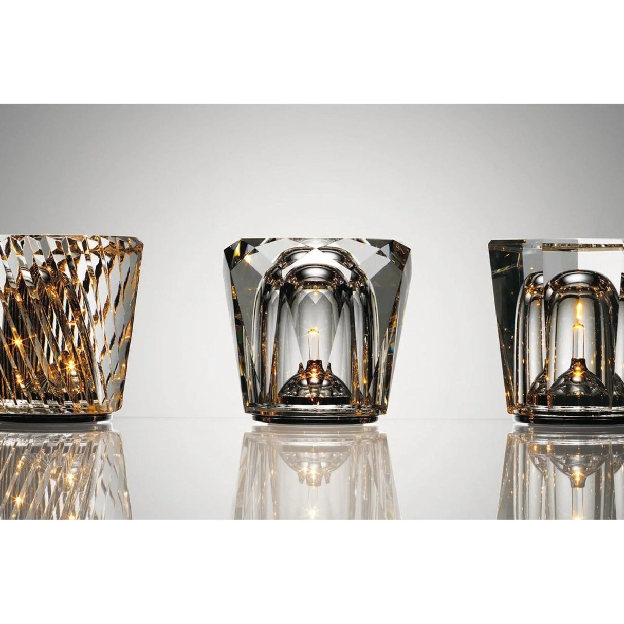 Kristall-LED-bordlampa – Uppladdningsbar & Dekorativ | Elegant hemaccessoar Carvallo