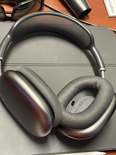 Trådlösa brusreducerande over-ear hörlurar Carvallo