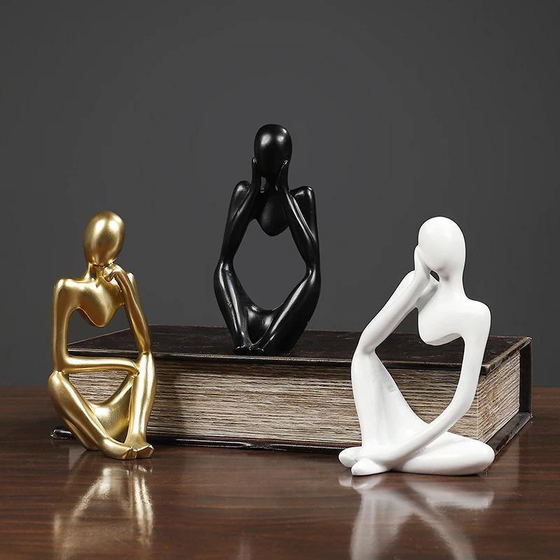 Carvallo – Minimalist Tänker Skulptur med Modern Elegans Carvallo