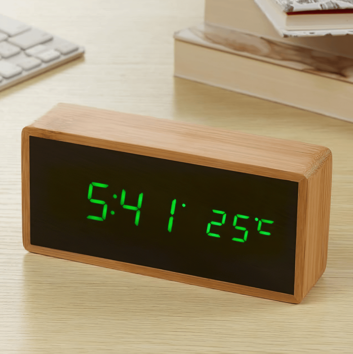 Bamboo LED väckarklocka - Minimalistisk design Carvallo