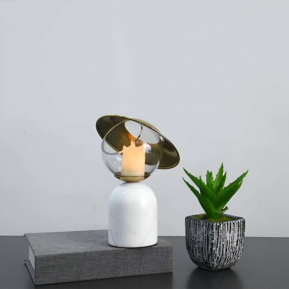 Svart marmor effekt ljusstake med vaxsmältare Carvallo