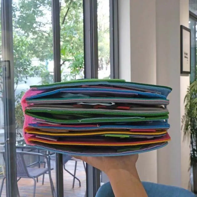 Montessori-aktivitetsbok med filt – interaktivt lärande och berättarkul för barn MILA Sverige