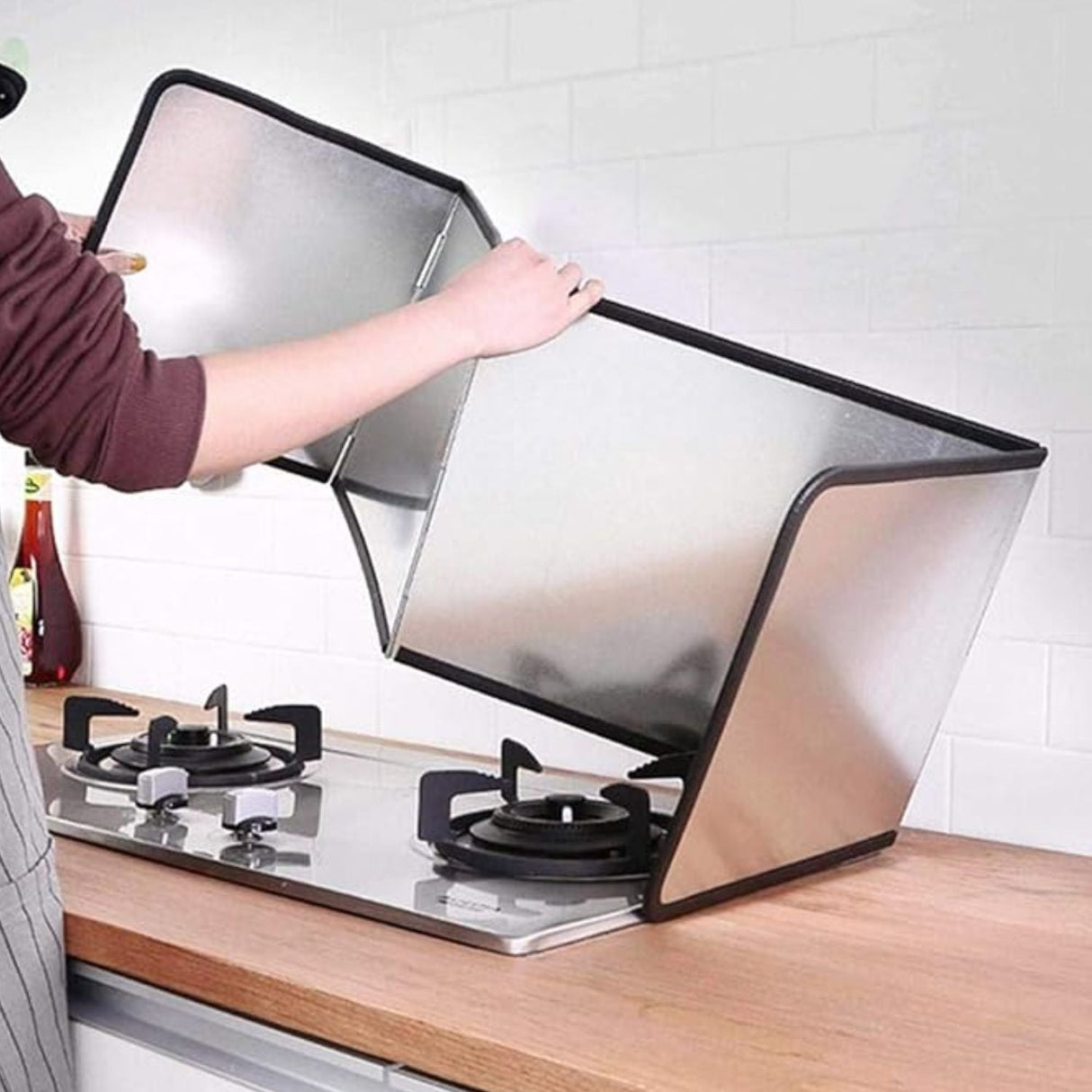 Faltbarer Spritzschutz – leicht zu reinigender Antihaft-Schutz MILA Sverige
