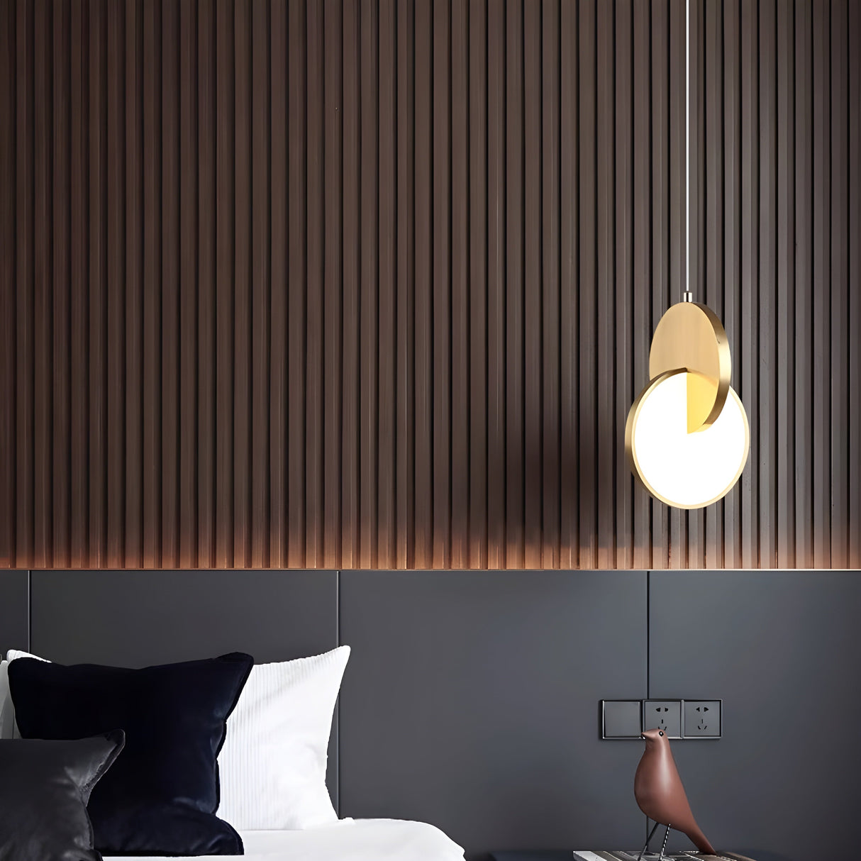 EclipseLuxe Light – Skandinavisk Rund Pendellampa Carvallo