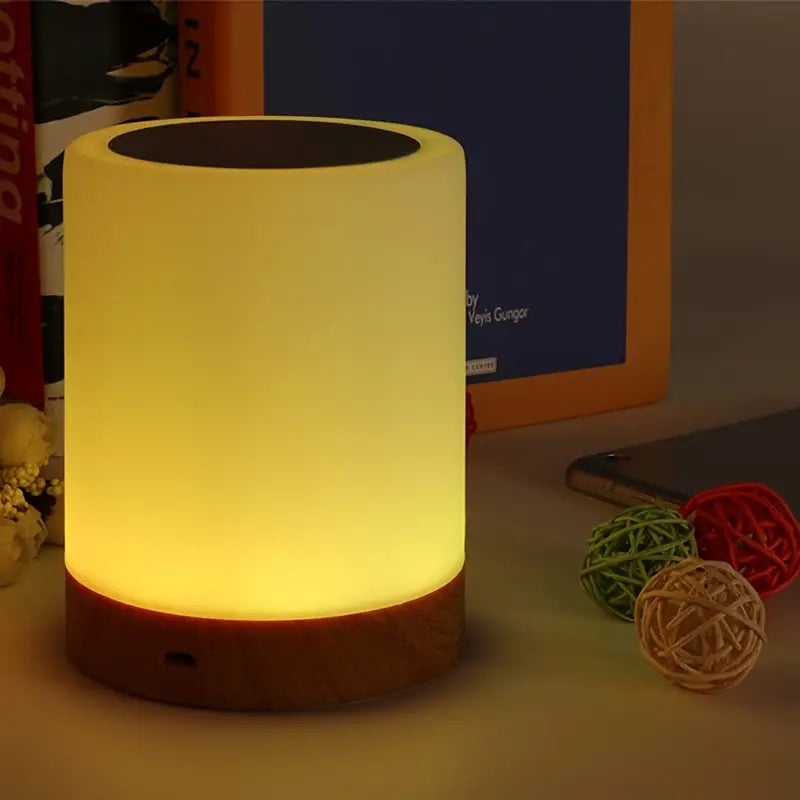 Dimbar LED nattljus med modern design och färgbyte Carvallo