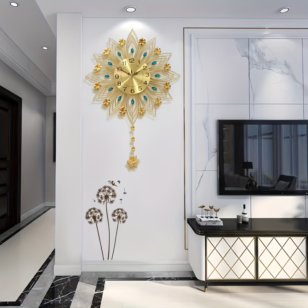 GoldenBloom - Lyxig Väggklocka med Eleganta Blomdetaljer Carvallo