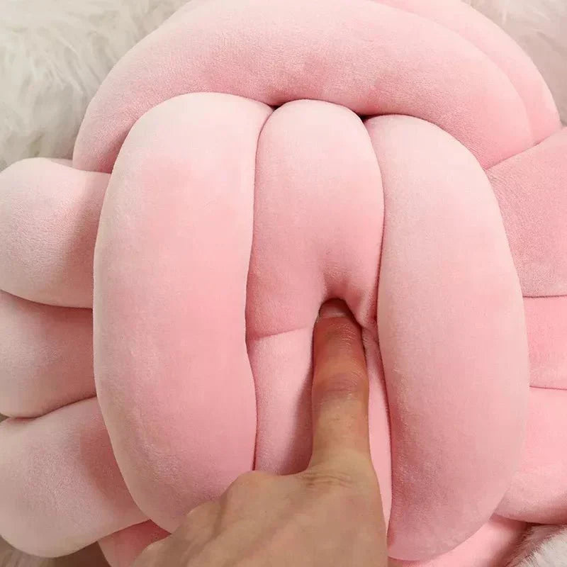 Dekorativ Knuten Suede Effekt Boll Mjuk Kudde Pillow Carvallo