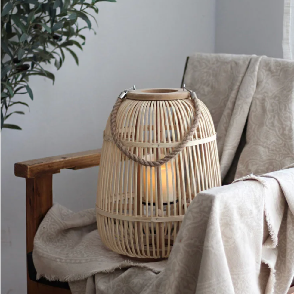 Diapole | Elegant Rotan Lampa för Mysiga och Inbjudande Utomhusmiljöer Carvallo