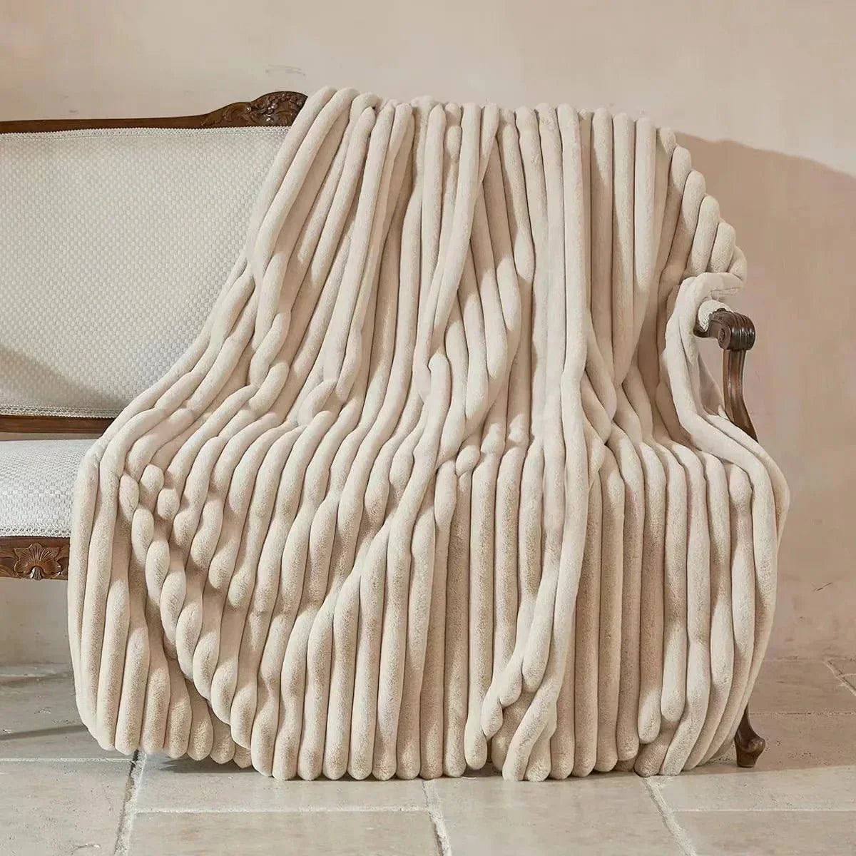 Varm & Mjuk Filt – Randig Design i Fleece/Plysch Hemnix