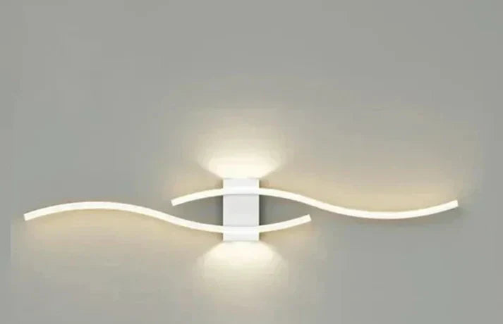 Carvallo Wave LED Vägglampa | Modern vågdesign | Energibesparande & Stilren | 60×15 cm | Varmt, bländfritt ljus Carvallo