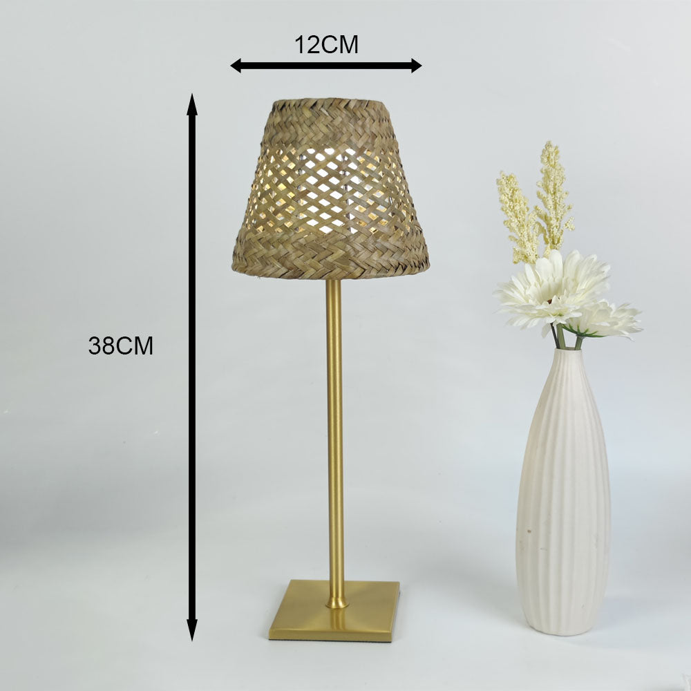 LumiTerras – Trådlös LED Bordslampa, Dimbar Utomhusbelysning för Terrass och Trädgård Carvallo