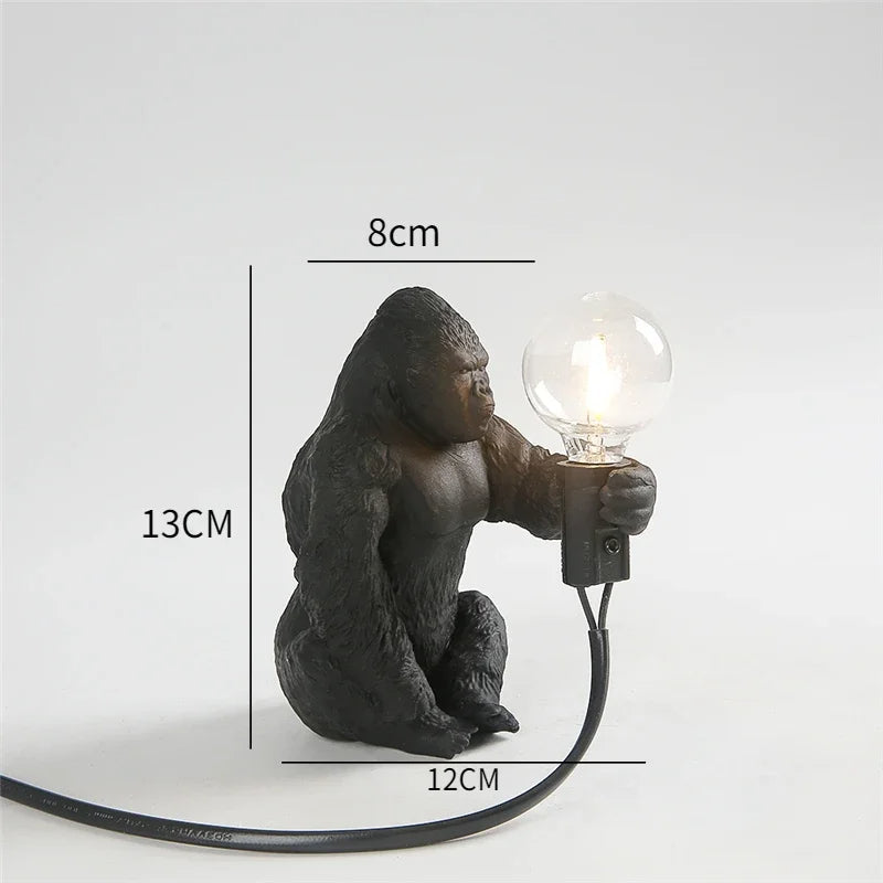 Majestic Gorilla Accent Lamp – Djärv och konstnärlig Statement Lighting MILA Sverige
