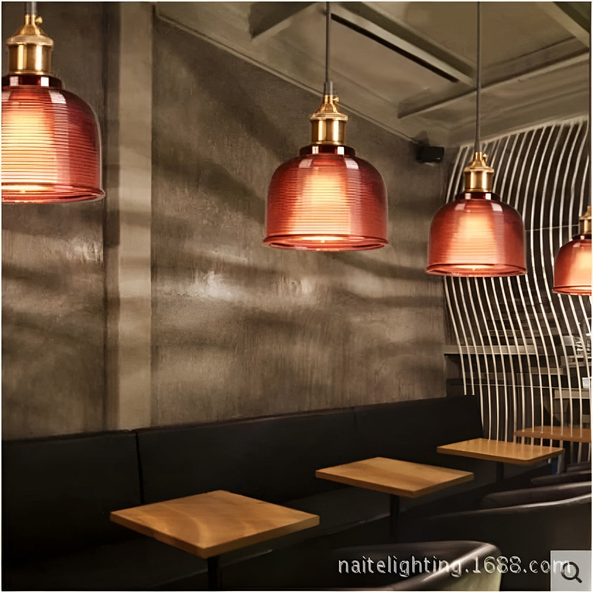 Retro pendel ljus av glas – Stilig hängande lampa för mysiga utrymmen Carvallo