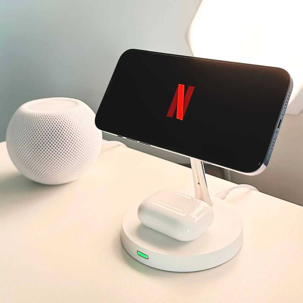 Trådlös telefonladdare med magnetisk ställning Carvallo