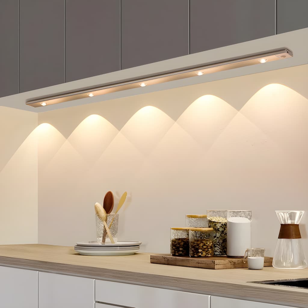 Trådlös Rörelsesensor LED-lampa – Uppladdningsbar och Lätt att Installera Carvallo