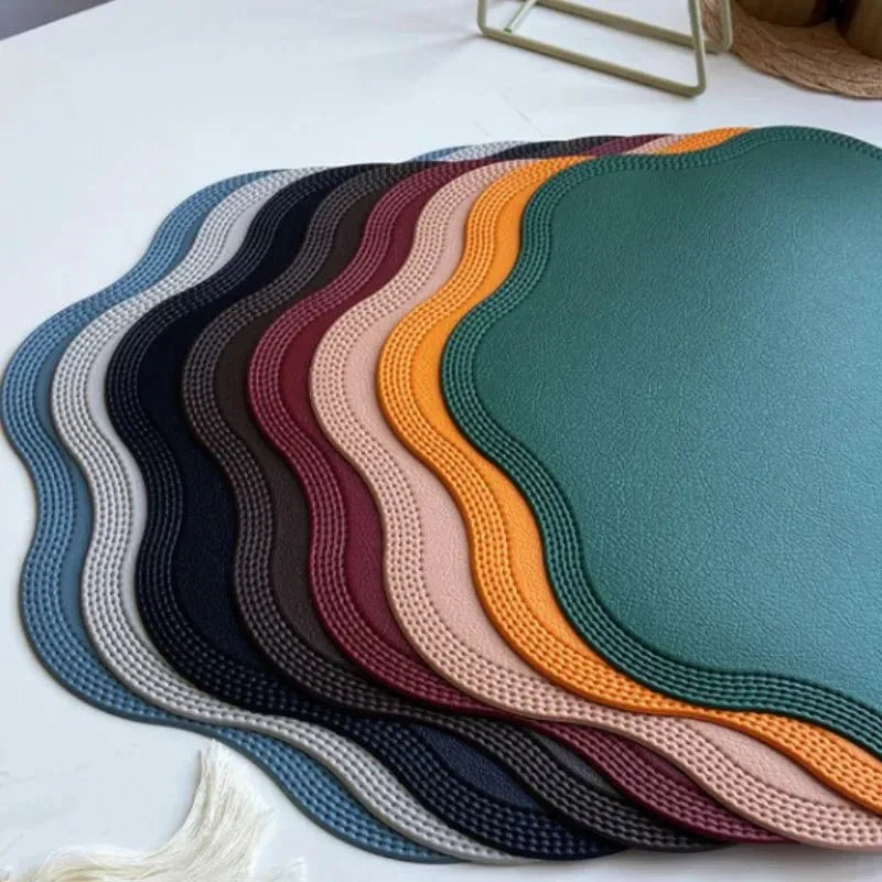 Faux läder blomformade bordstabletter för stilfull matlagning Carvallo