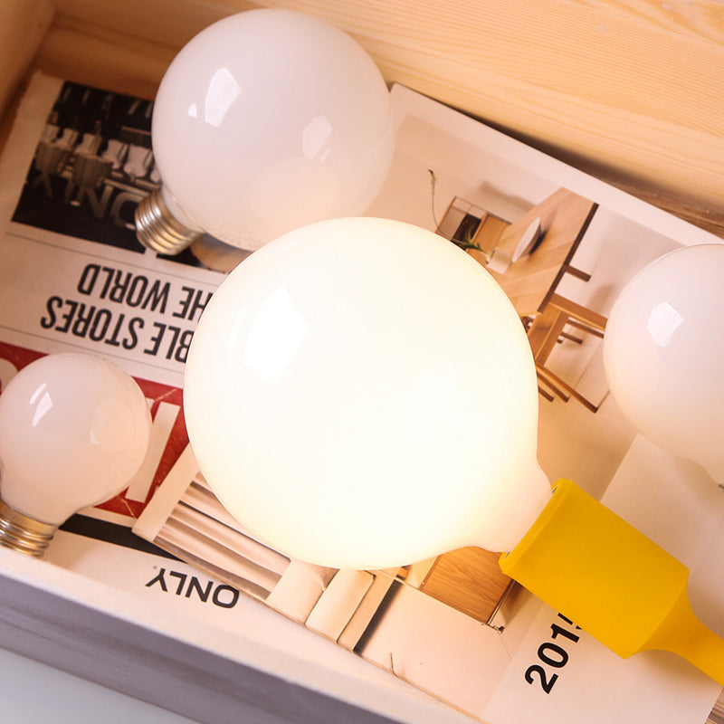 4 PCS E27 LED-lampor Carvallo