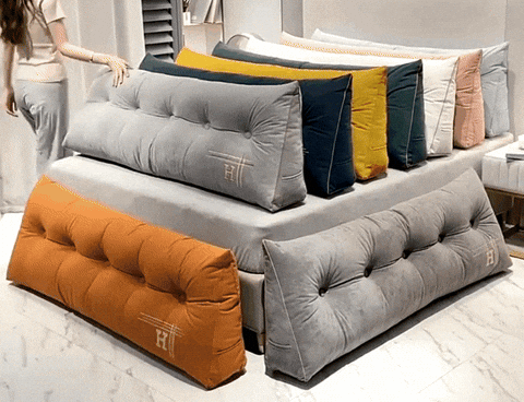 Royaleva Nordic Sängsida Ryggstödskudde – Anpassad Broderad Vinklad Kudde för Komfort & Stöd Carvallo