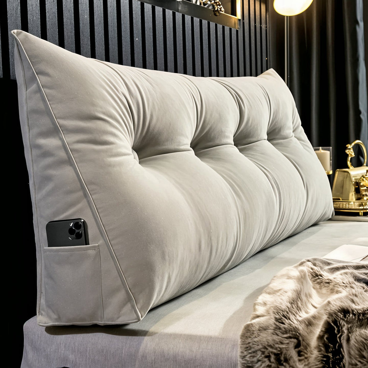 RoyaleGlow Lyxig Wedge Kudde - Ergonomiskt Stöd för Säng & Soffa Carvallo