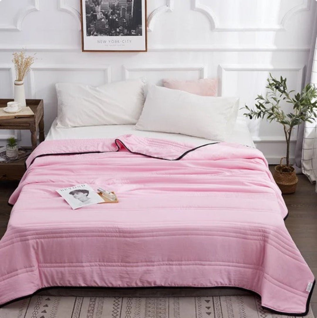 Lyxigt siden täcke Carvallo