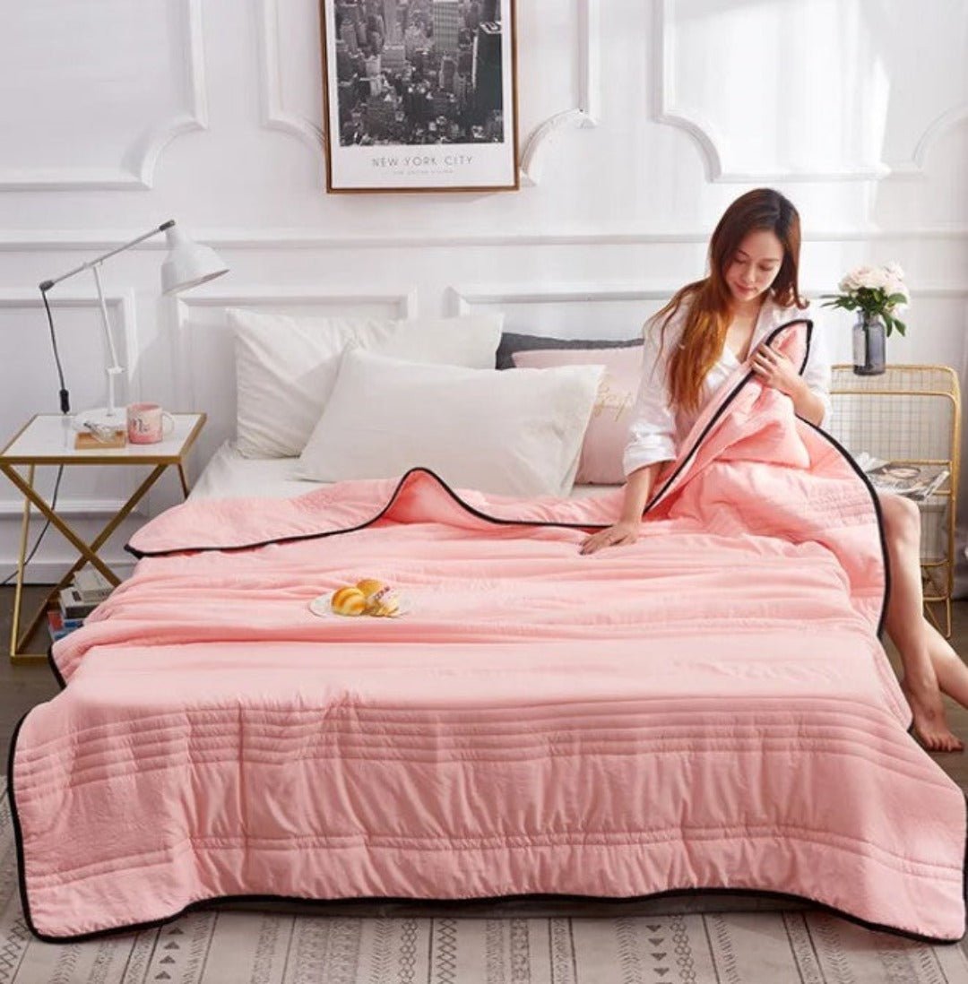 Lyxigt siden täcke Carvallo