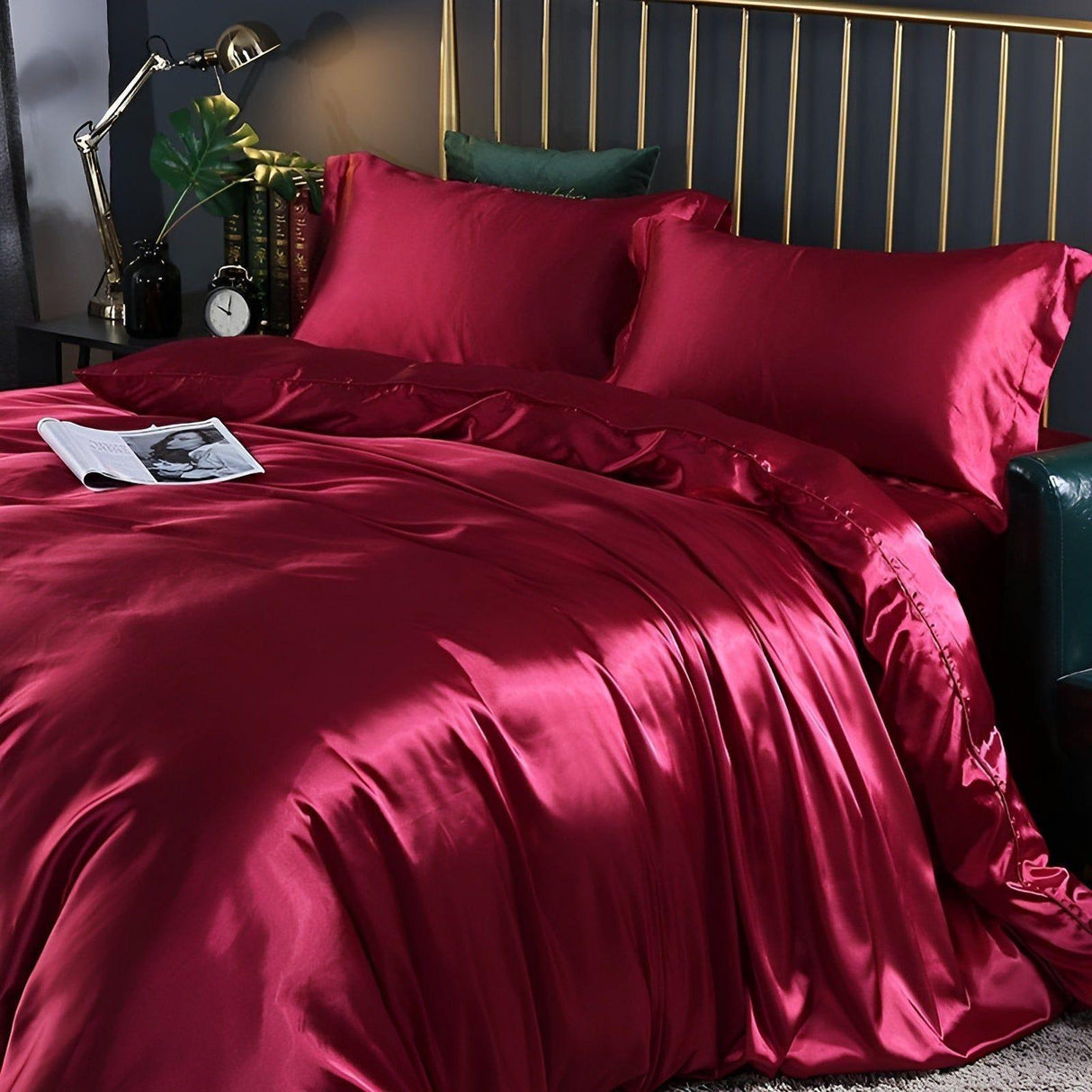 RoyalSilk Sängkläder - Lyxigt Satin Duvet Set (1 Påslakan + 1 Duvetörngott + 2 Örngott) Carvallo