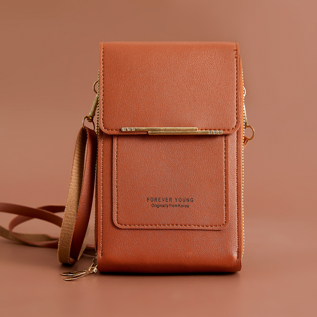 Crossbody-väska med RFID-skydd och dragkedjefickor Carvallo