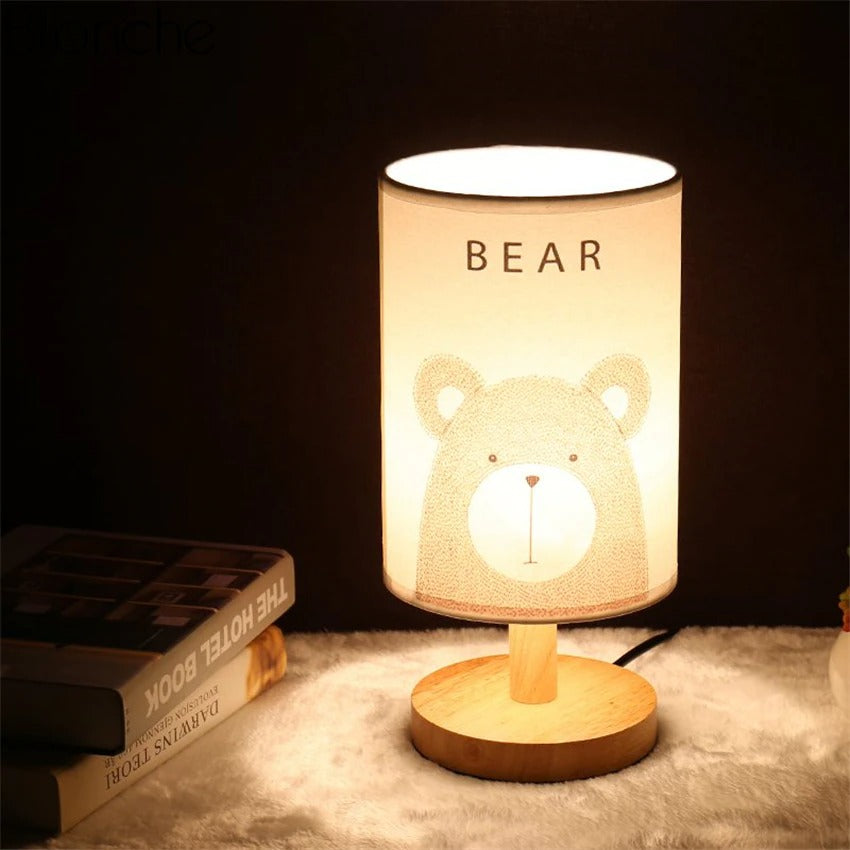 Trä Sängbordslampa med Djurskärm i Vintage Stil Carvallo