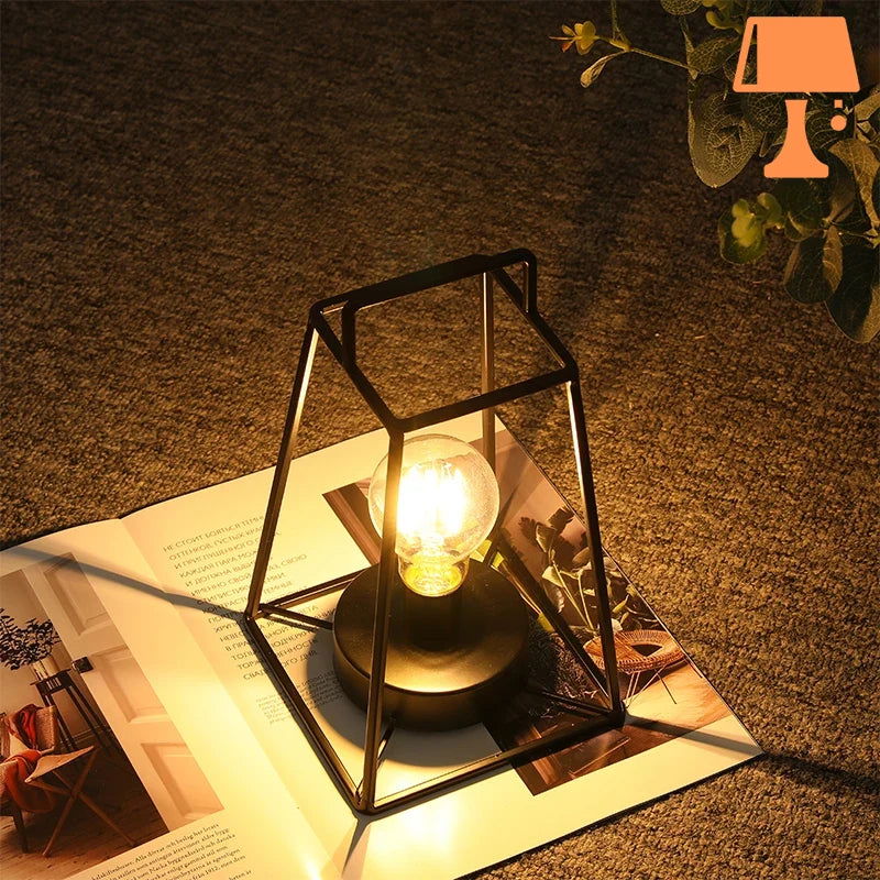 Carvallo - Geometrisk lampa med öppen ram och flytande LED-lampa för modernt inredning Carvallo