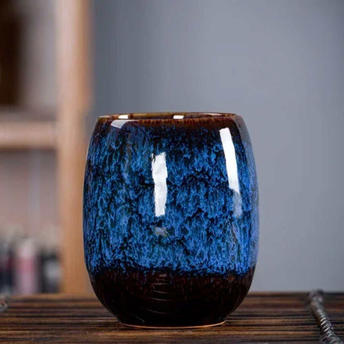 Marmor Keramisk Kaffe Mugg | 10oz med Guldhandtag | Elegant Virveldesign Carvallo