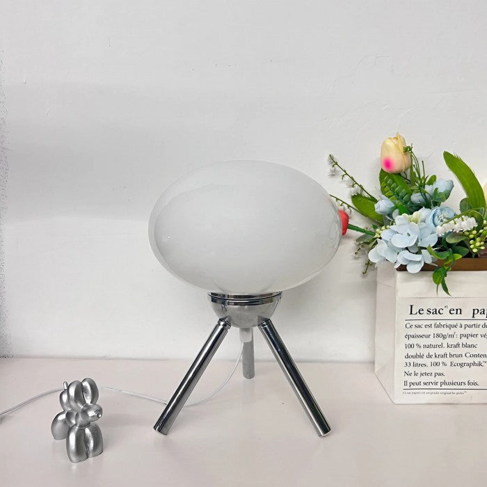 Carvallo – Modern glas stativ bordlampa Carvallo