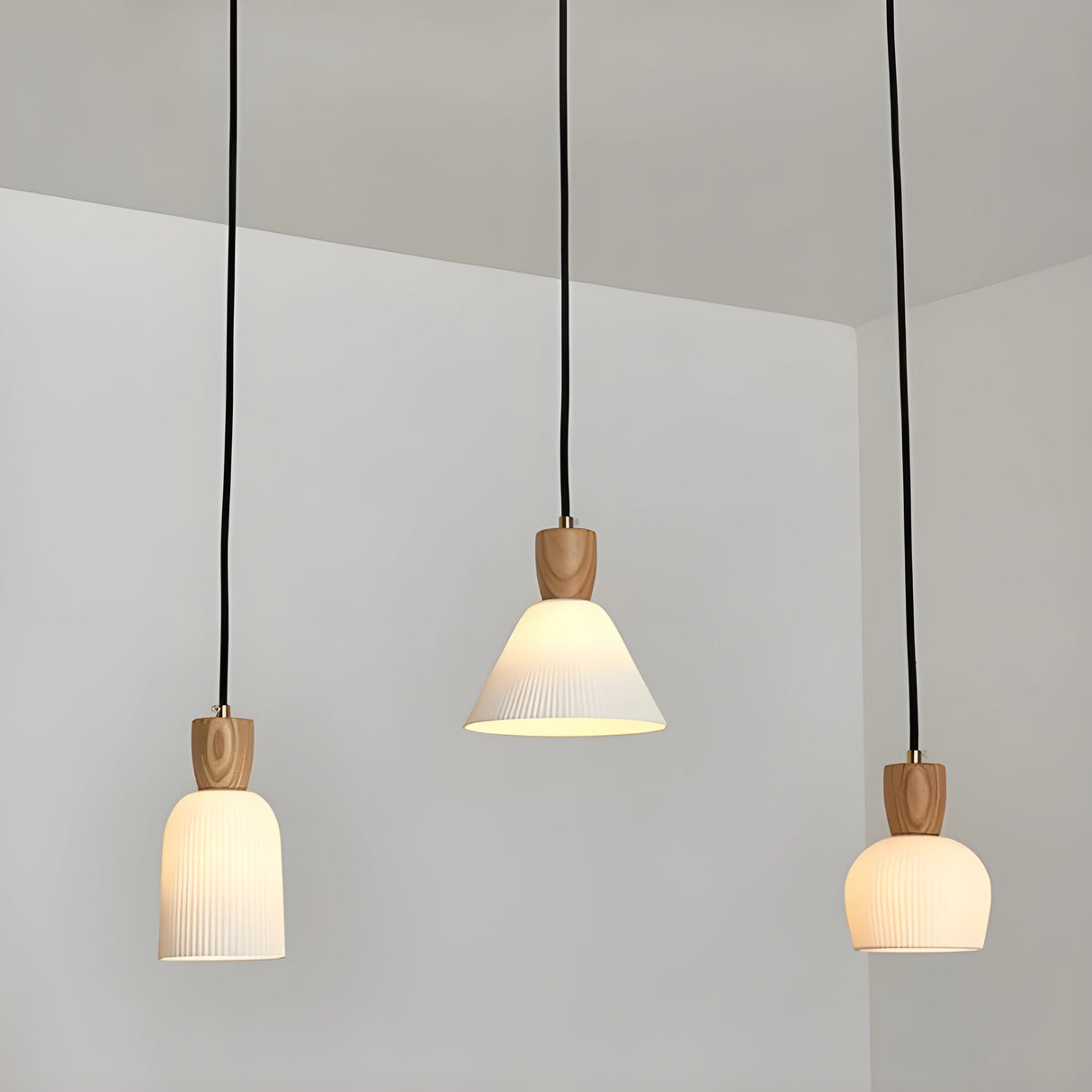 SereniGlow Light - Keramisk Japansk LED Pendellampa Carvallo