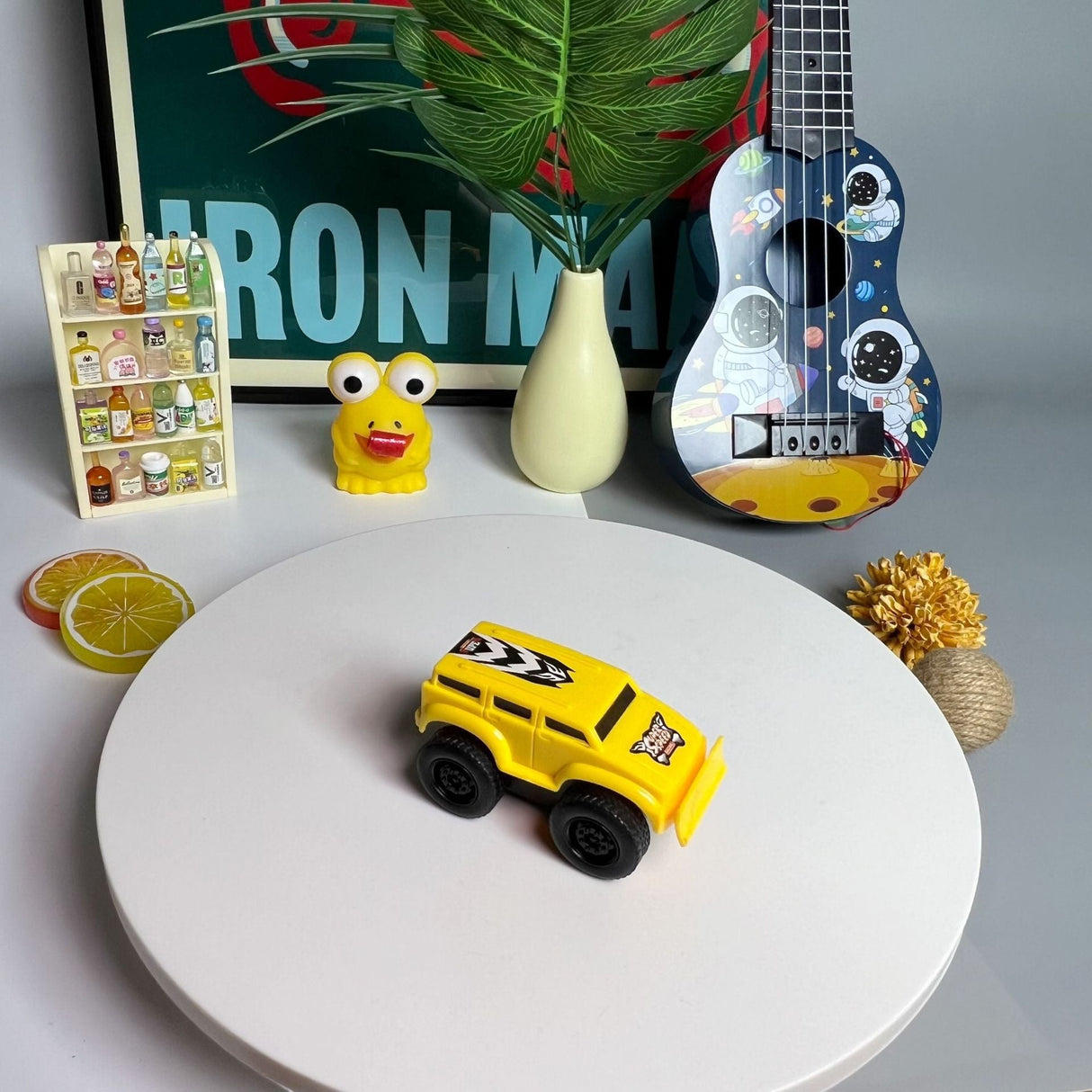 Leksaksbilar med magnetisk väggklättringsaktig Carvallo