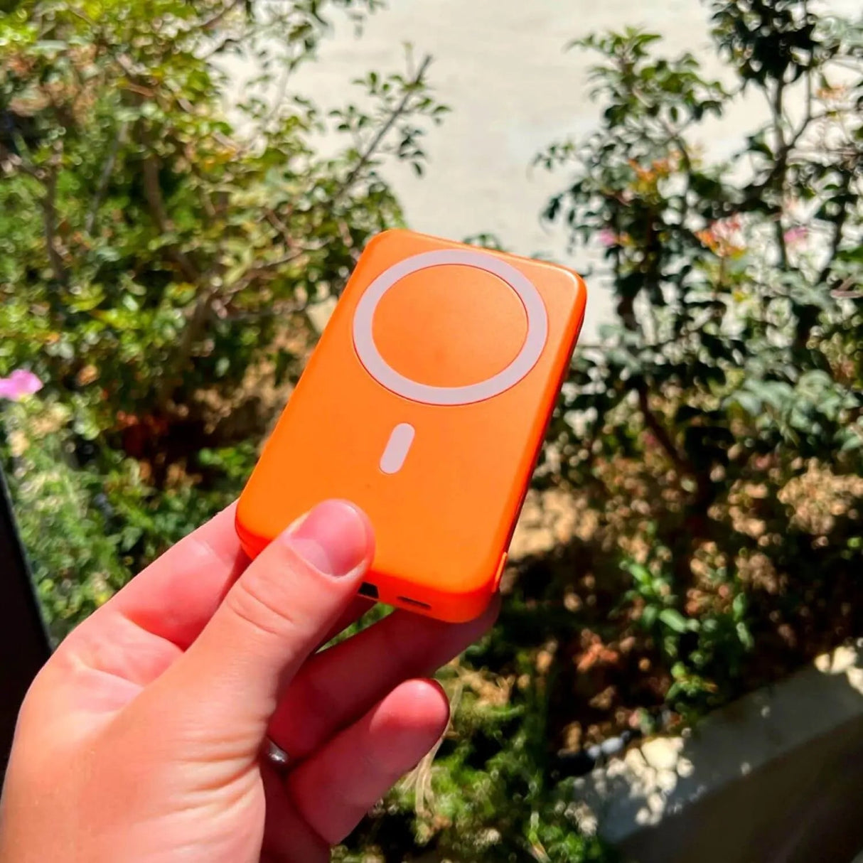 Trådlös laddare powerbank med magnetisk design Carvallo