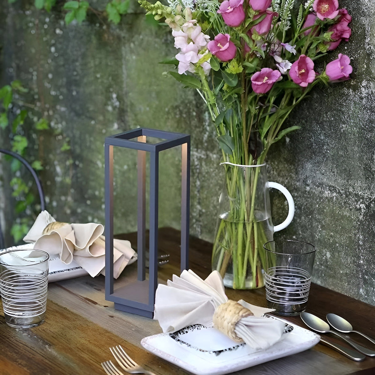 GastroBeam Lampa – Modern Uppladdningsbar LED-Lampa Carvallo