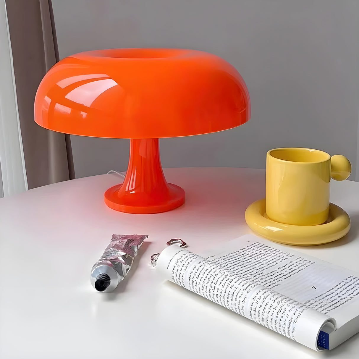 AuraMush Light – Minimalistisk Trådlös LED-Svamplampa Carvallo