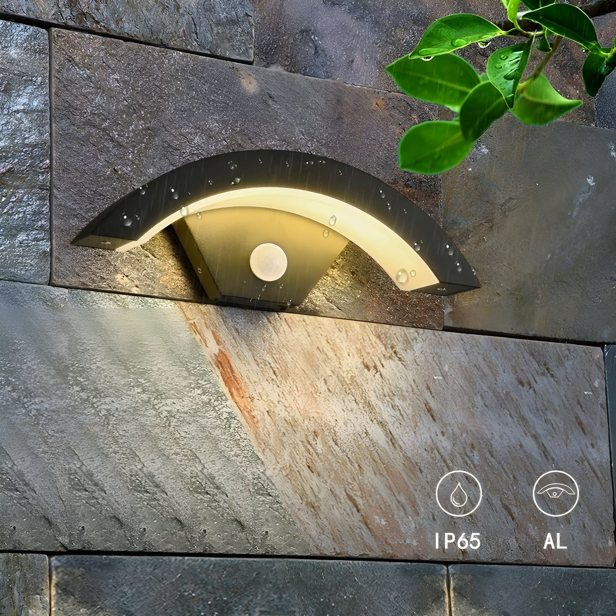 SafeGlow Light - Vattentålig LED-vägglampa med människodetektering Carvallo