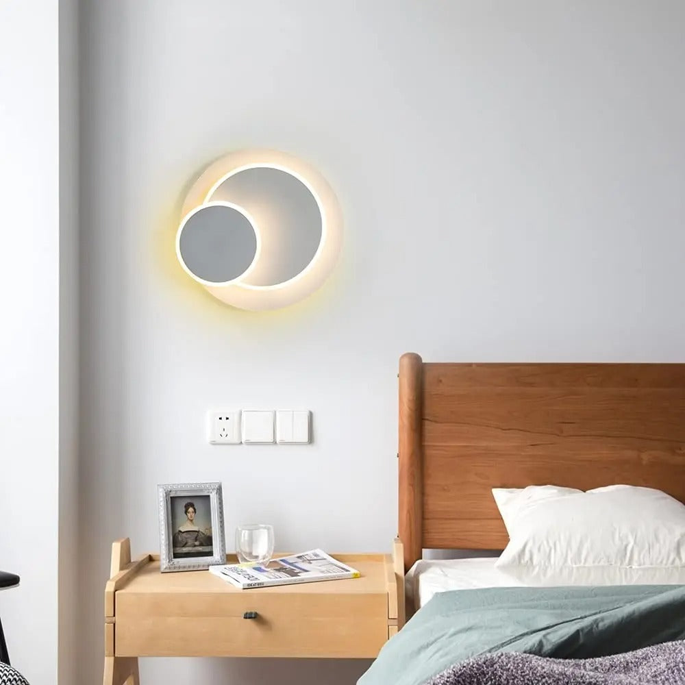 LED-vägglampa i modern design – 3-i-1 dekorationslampa & vridbar | Inredningsbelysning Carvallo