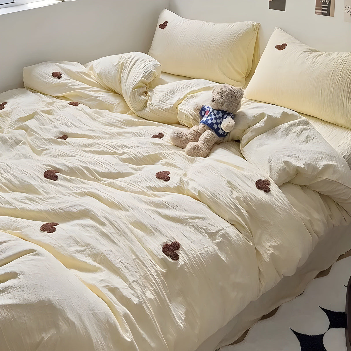 SweetNest Sängkläder Set - Avslappnad Broderad Hjärta Täcke Sängkläder Set (1 Filt + 1 Duvet Täcka + 2 Kuddöverdrag) Carvallo