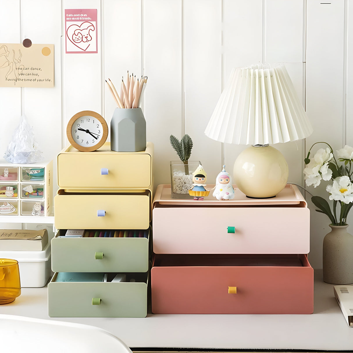 StackNest Box – Färgade Stapelbara Förvaringslådor Carvallo