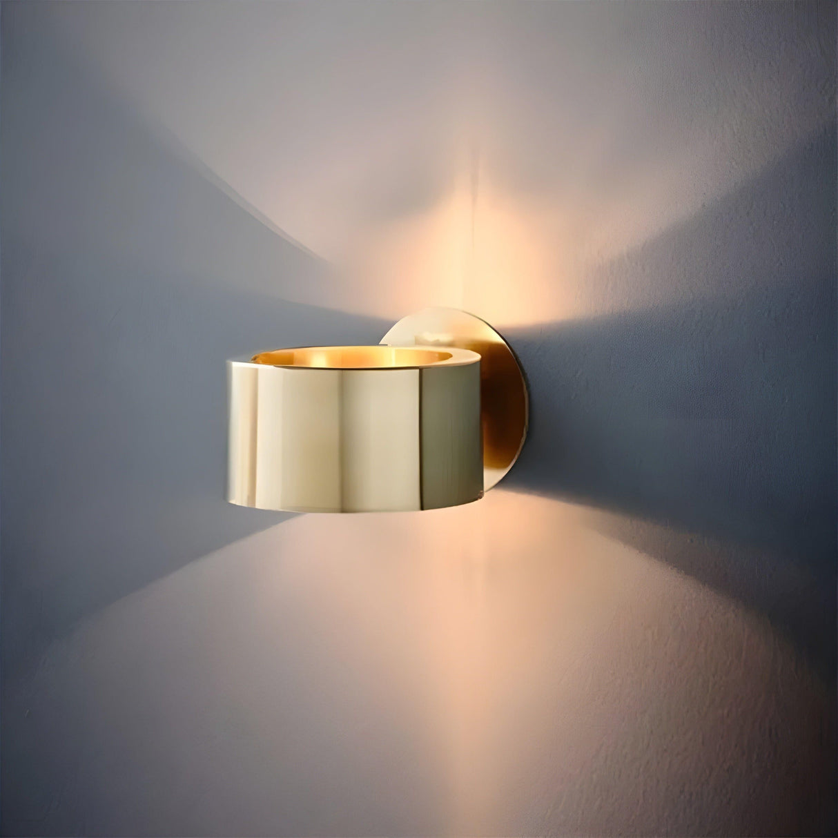 ShineGlow Light - Minimalist guld vägglampa Carvallo