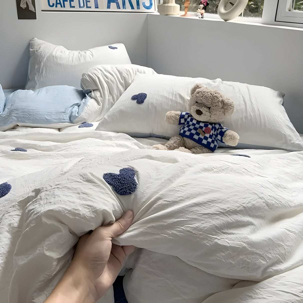 SweetNest Sängkläder Set - Avslappnad Broderad Hjärta Täcke Sängkläder Set (1 Filt + 1 Duvet Täcka + 2 Kuddöverdrag) Carvallo