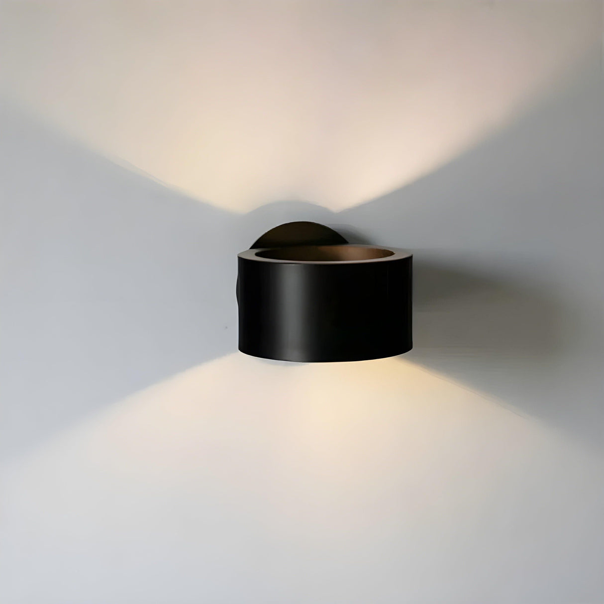 ShineGlow Light - Minimalist guld vägglampa Carvallo