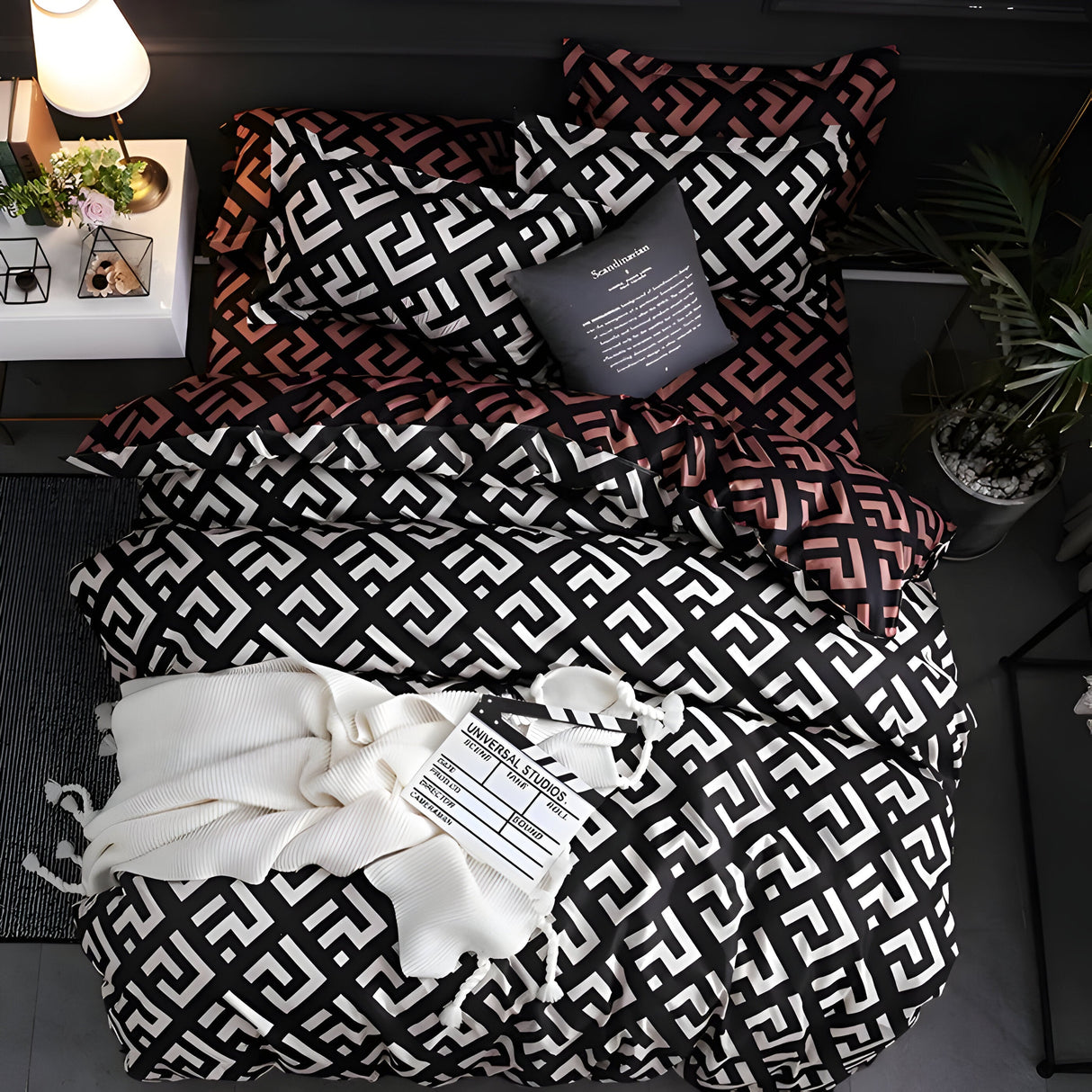 BlackBliss - Modernt Svart Sängklädesset Carvallo