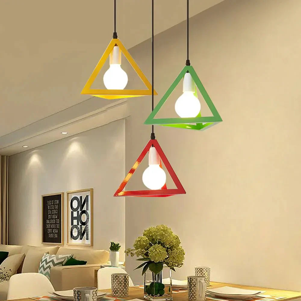 Minimalistisk Triangulär Pendellampa Carvallo