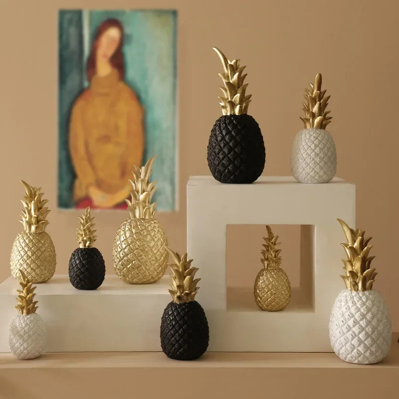 Guld Ananas Heminredning för Tropisk Elegans och Stil Carvallo