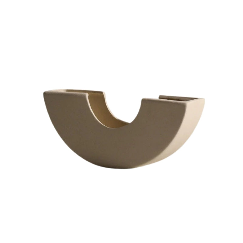 Moderna minimalistiska keramikvaser och ljusstakar för stilren dekoration Carvallo