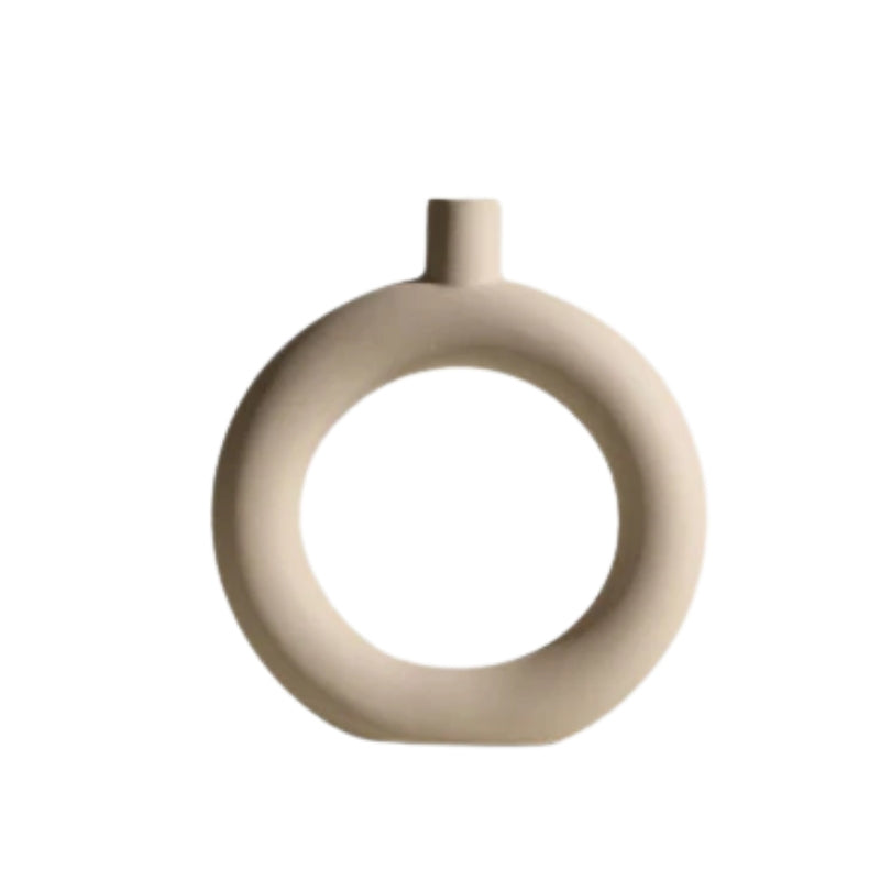 Moderna minimalistiska keramikvaser och ljusstakar för stilren dekoration Carvallo