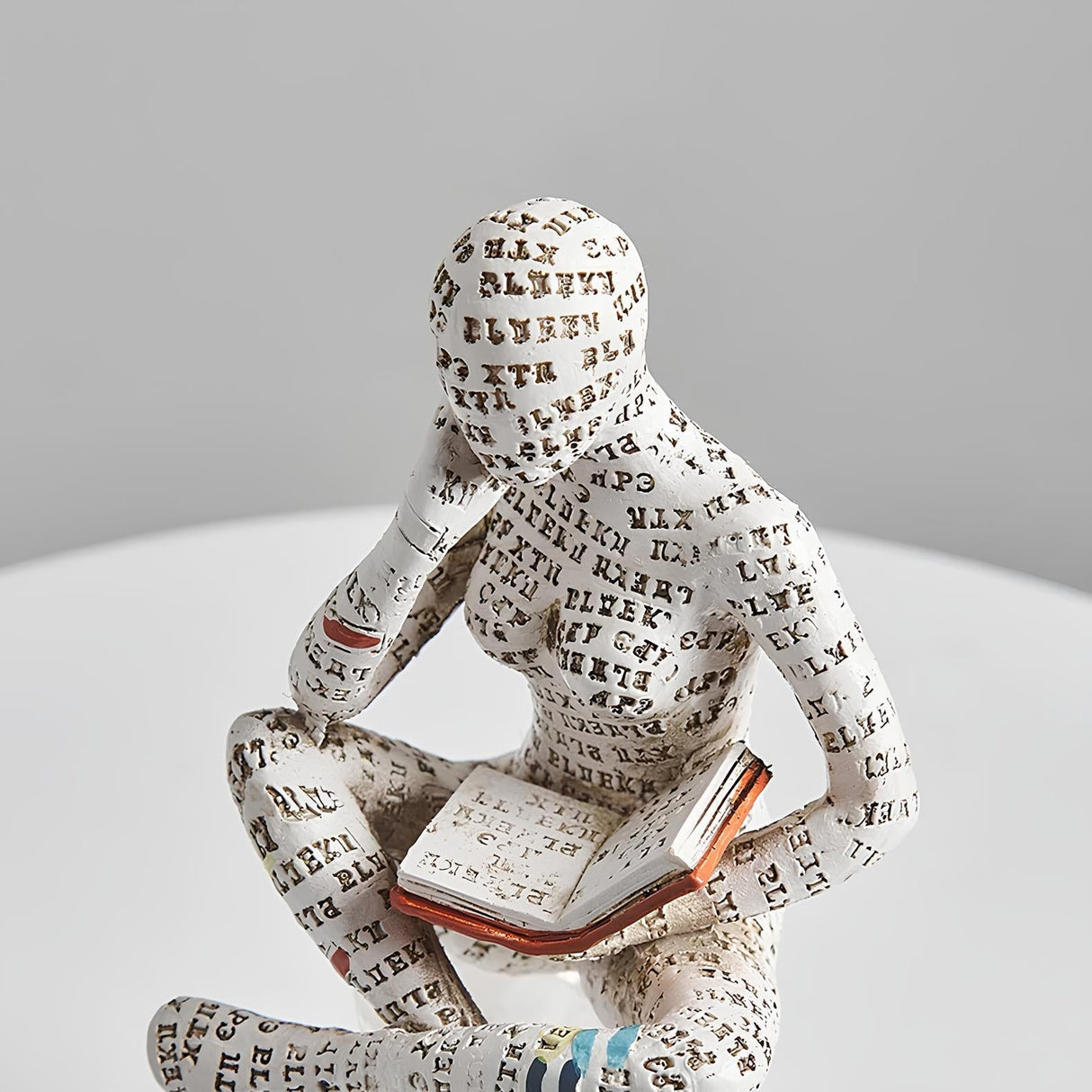 Modern Reading Egyptisk Mumie Figur för Unik Heminredning Carvallo